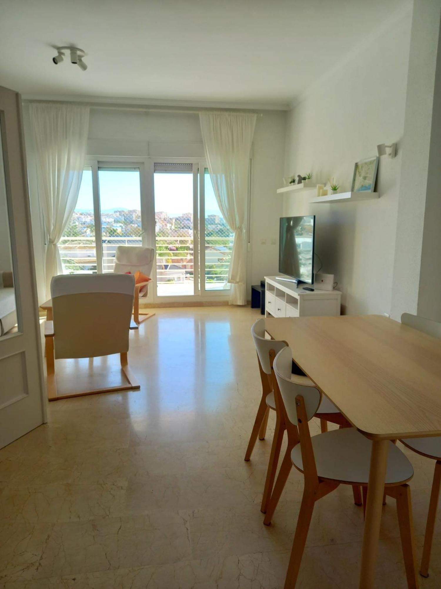 Amplio, Luminoso Y Moderno Apartamento Con Amplia Terraza Y Hermosas Vistas En Exclusiva Urbanizacion Benalmádena Dış mekan fotoğraf