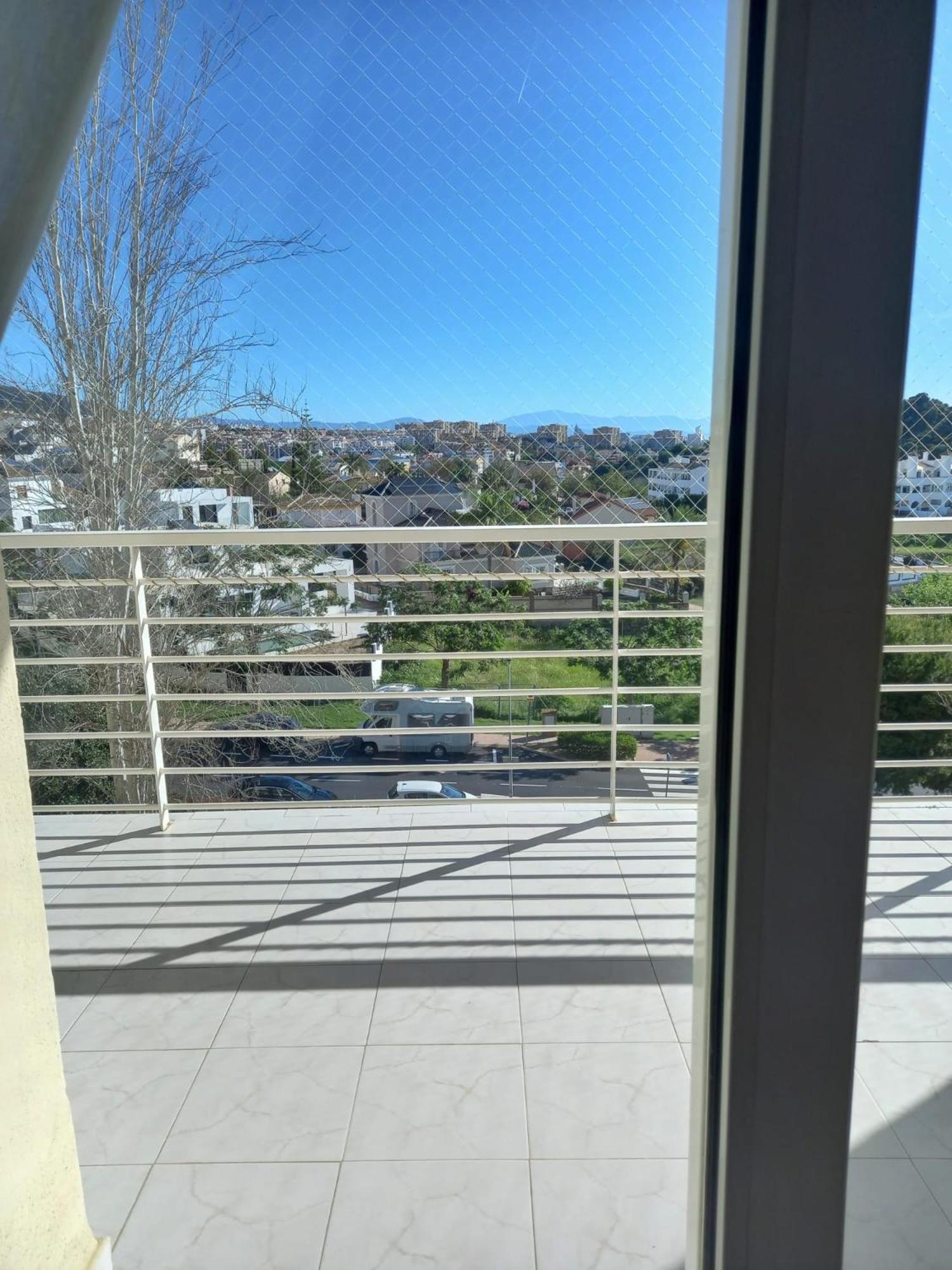 Amplio, Luminoso Y Moderno Apartamento Con Amplia Terraza Y Hermosas Vistas En Exclusiva Urbanizacion Benalmádena Dış mekan fotoğraf
